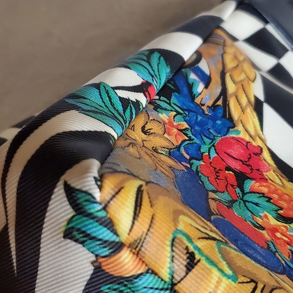 Gianni Versace Floral Black Leather/Canvas Bucketbag Shoulderbag/CB. - Picture 12 of 12